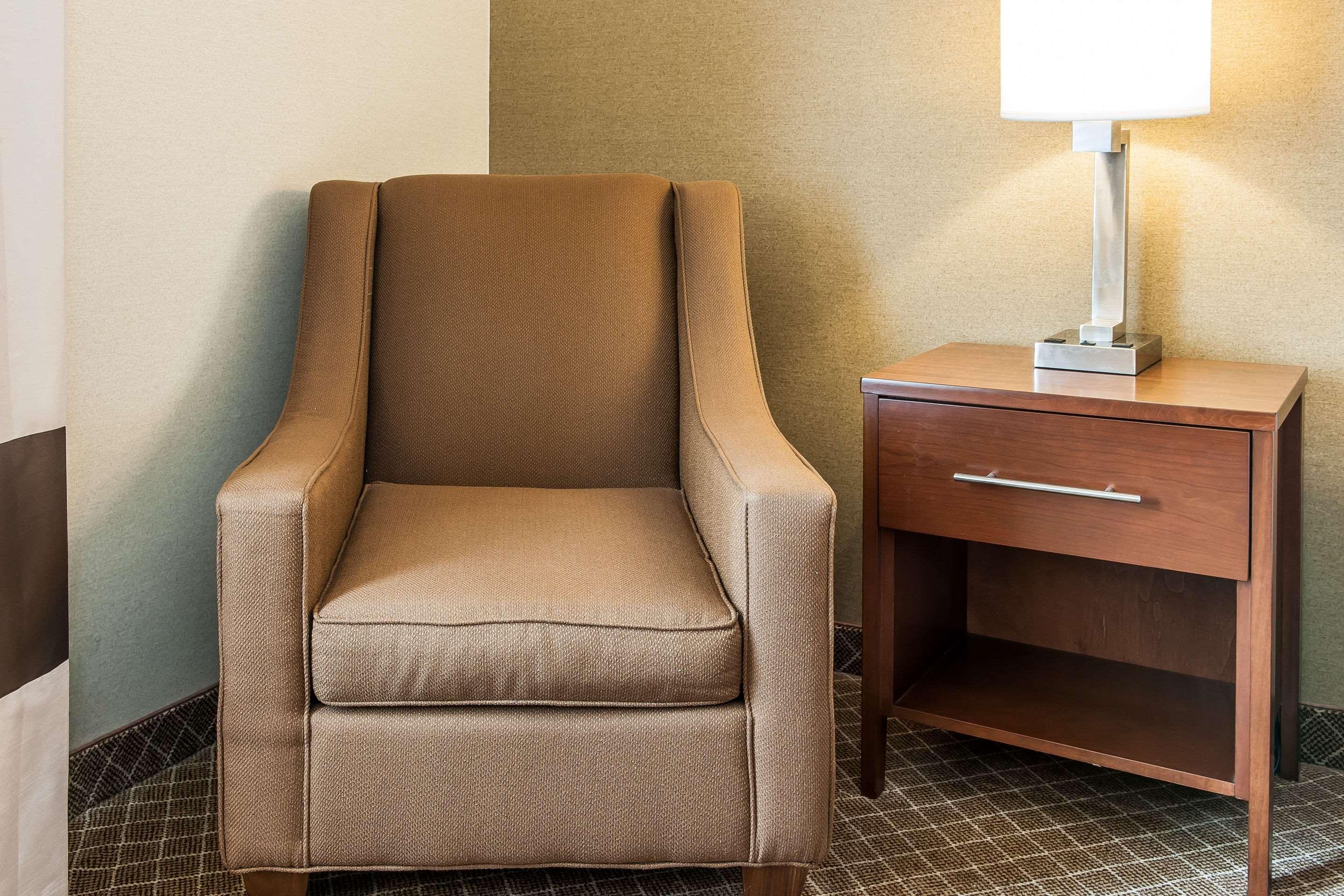 Comfort Inn Пікерінгтон Екстер'єр фото