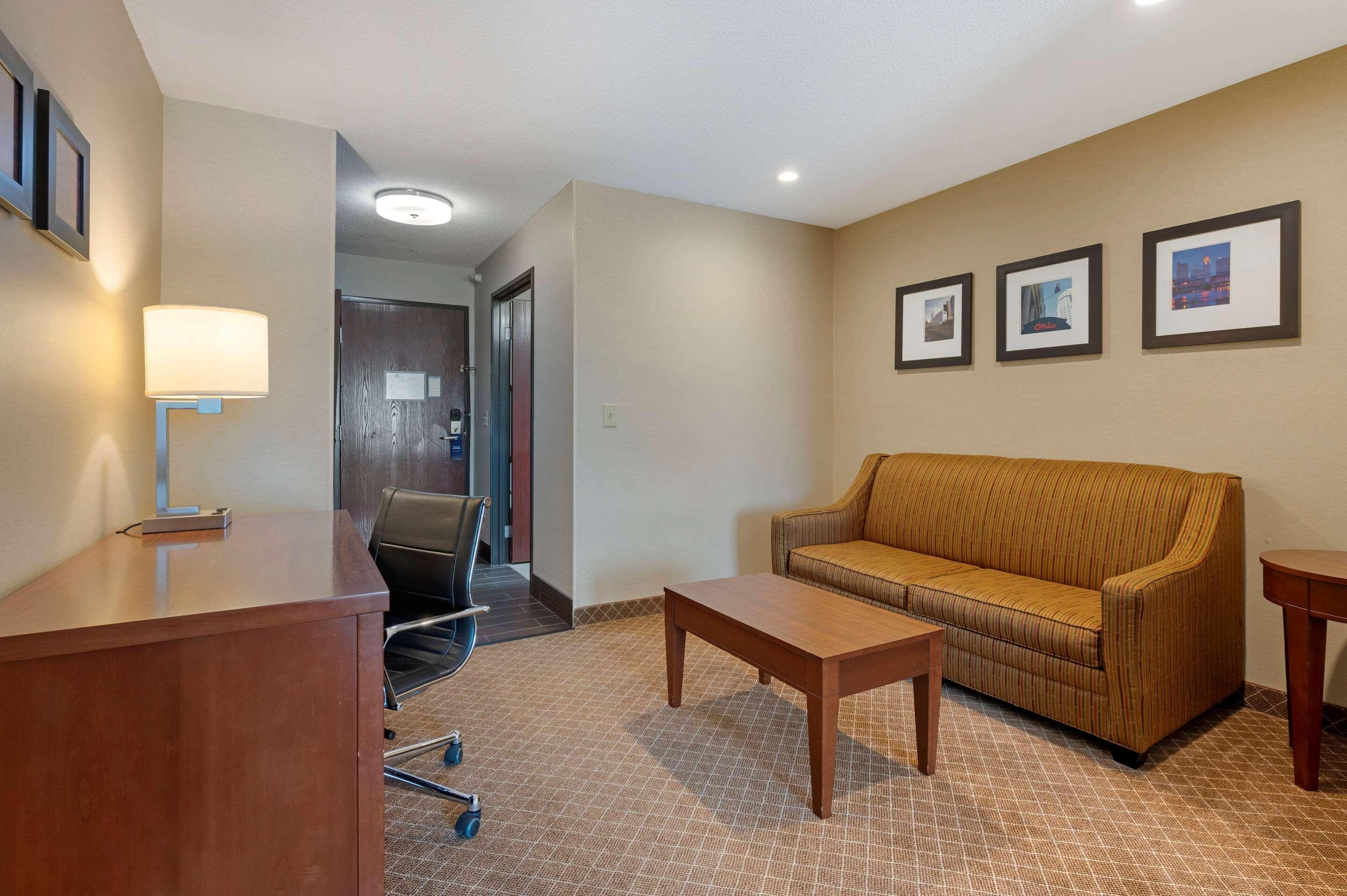 Comfort Inn Пікерінгтон Екстер'єр фото
