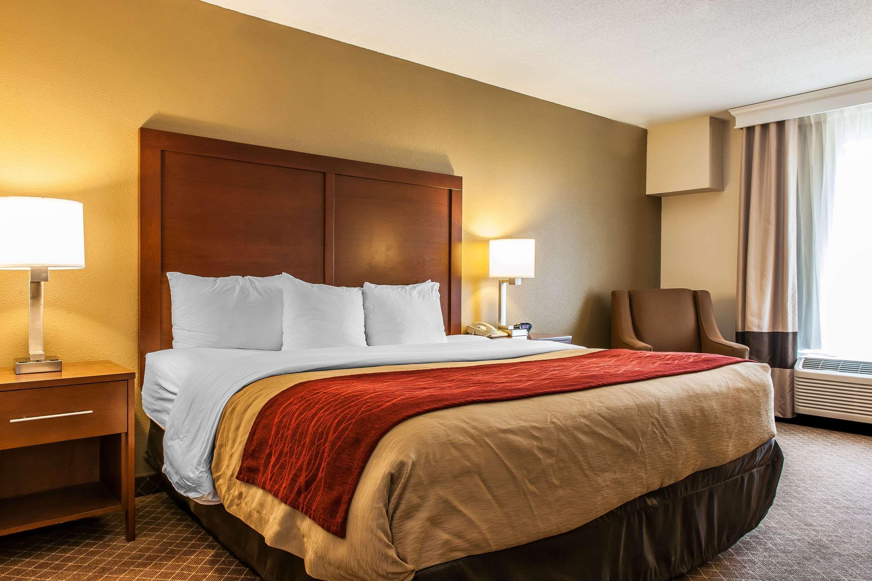 Comfort Inn Пікерінгтон Екстер'єр фото
