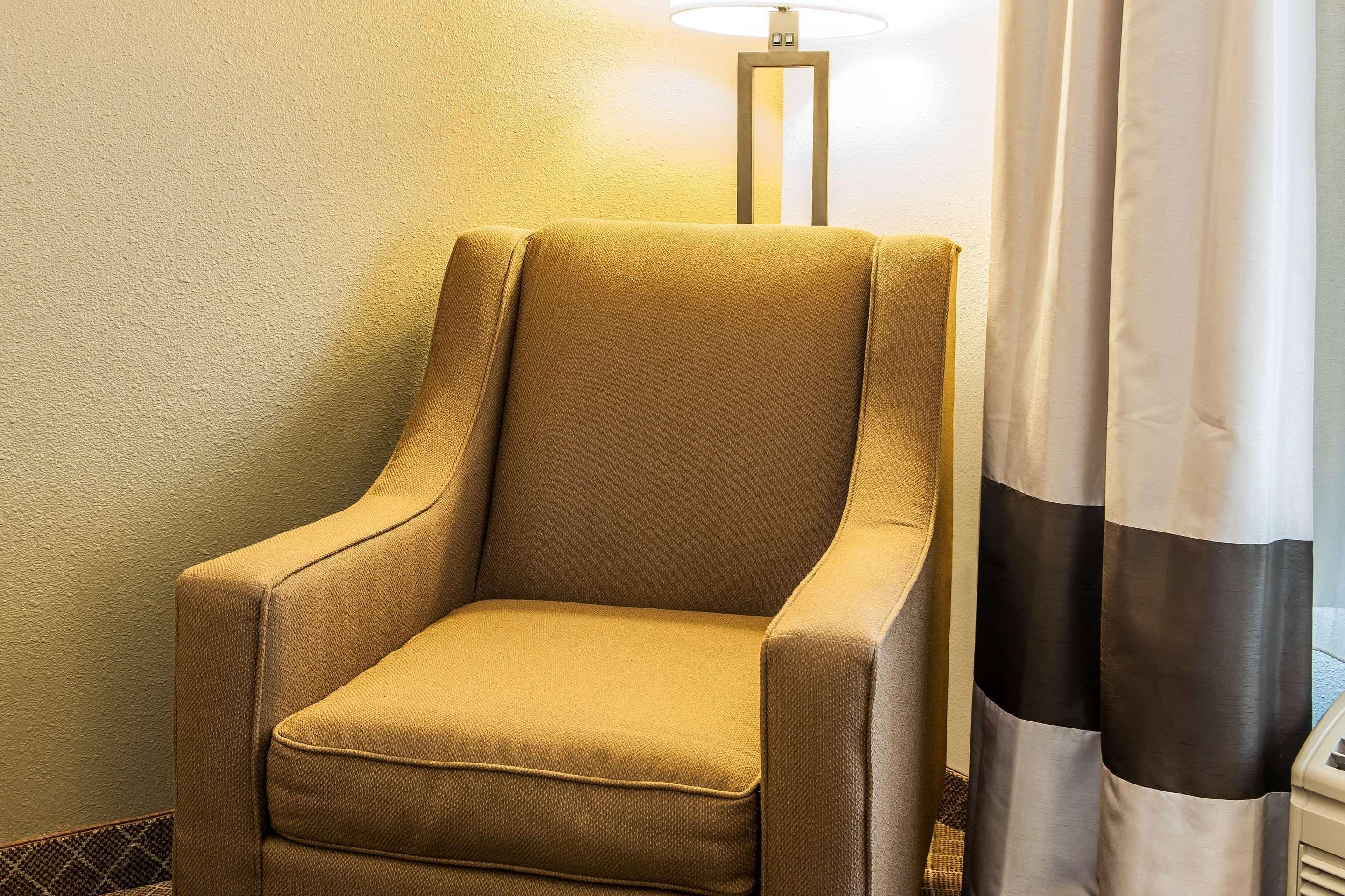 Comfort Inn Пікерінгтон Екстер'єр фото