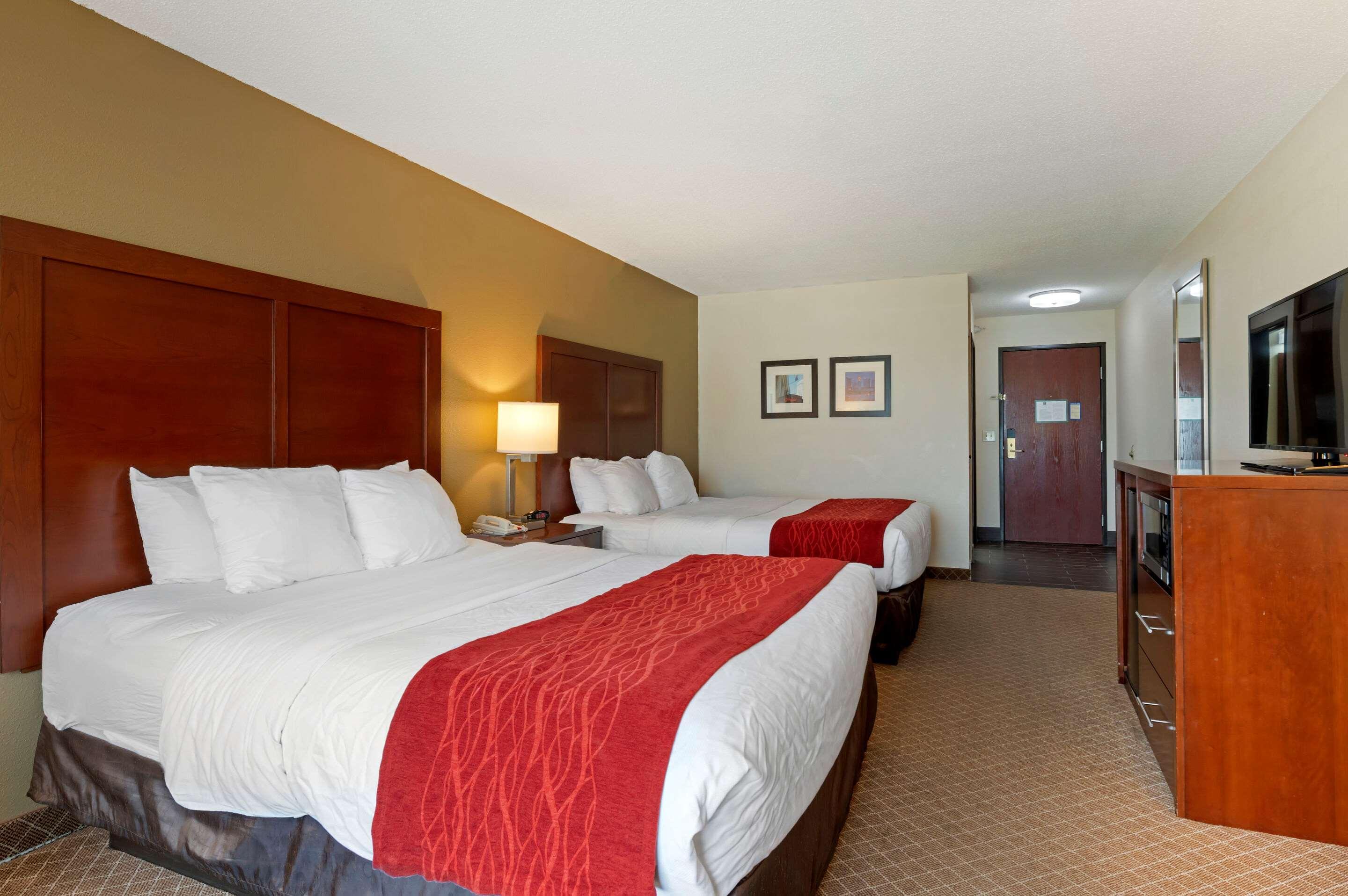 Comfort Inn Пікерінгтон Екстер'єр фото