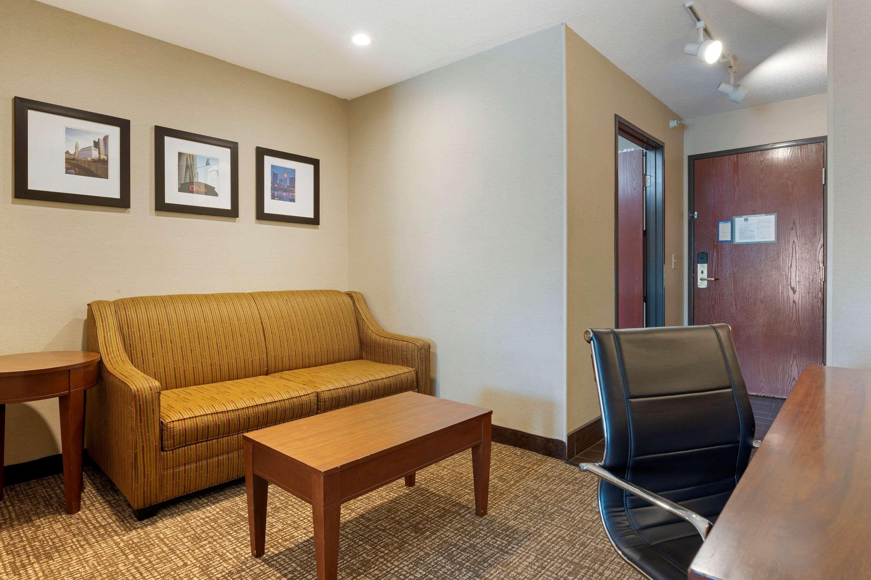 Comfort Inn Пікерінгтон Екстер'єр фото
