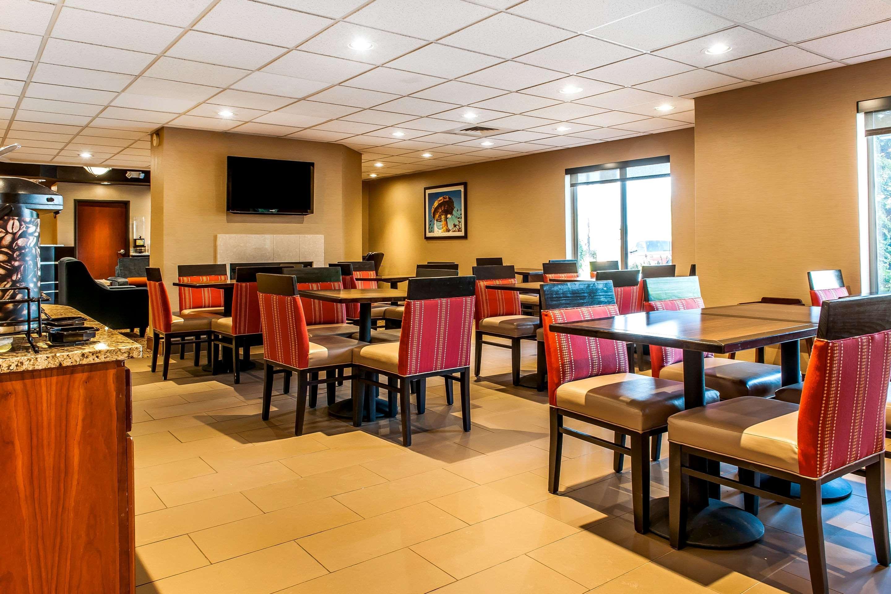 Comfort Inn Пікерінгтон Екстер'єр фото